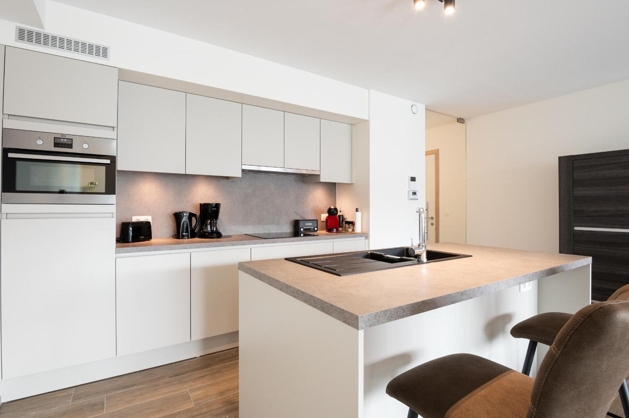 Wonderful New Apartment Close To The Beach Ostenda Esterno foto
