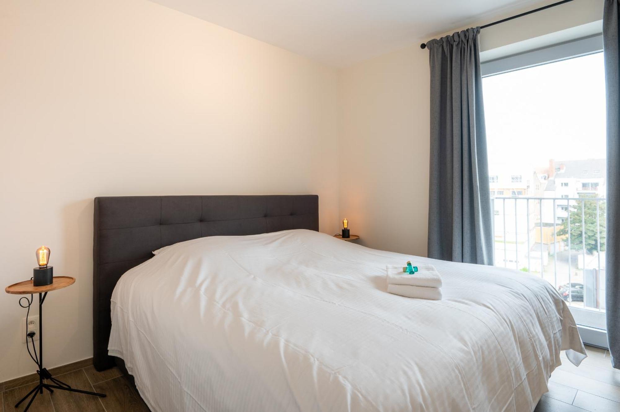 Wonderful New Apartment Close To The Beach Ostenda Esterno foto